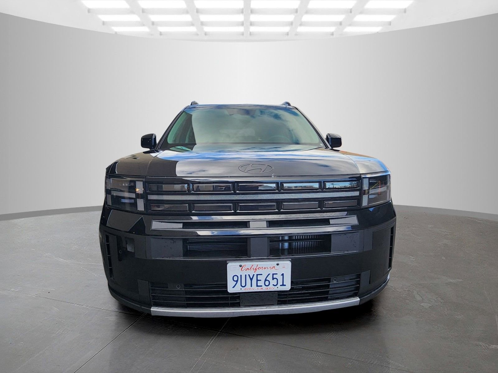 Certified 2025 Hyundai Santa Fe XRT image 2