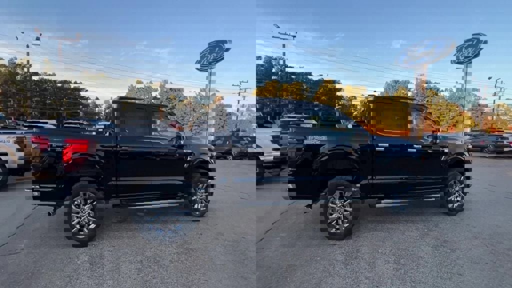 New 2025 Ford F150 Lariat w/ Equipment Group 501A Mid image 7