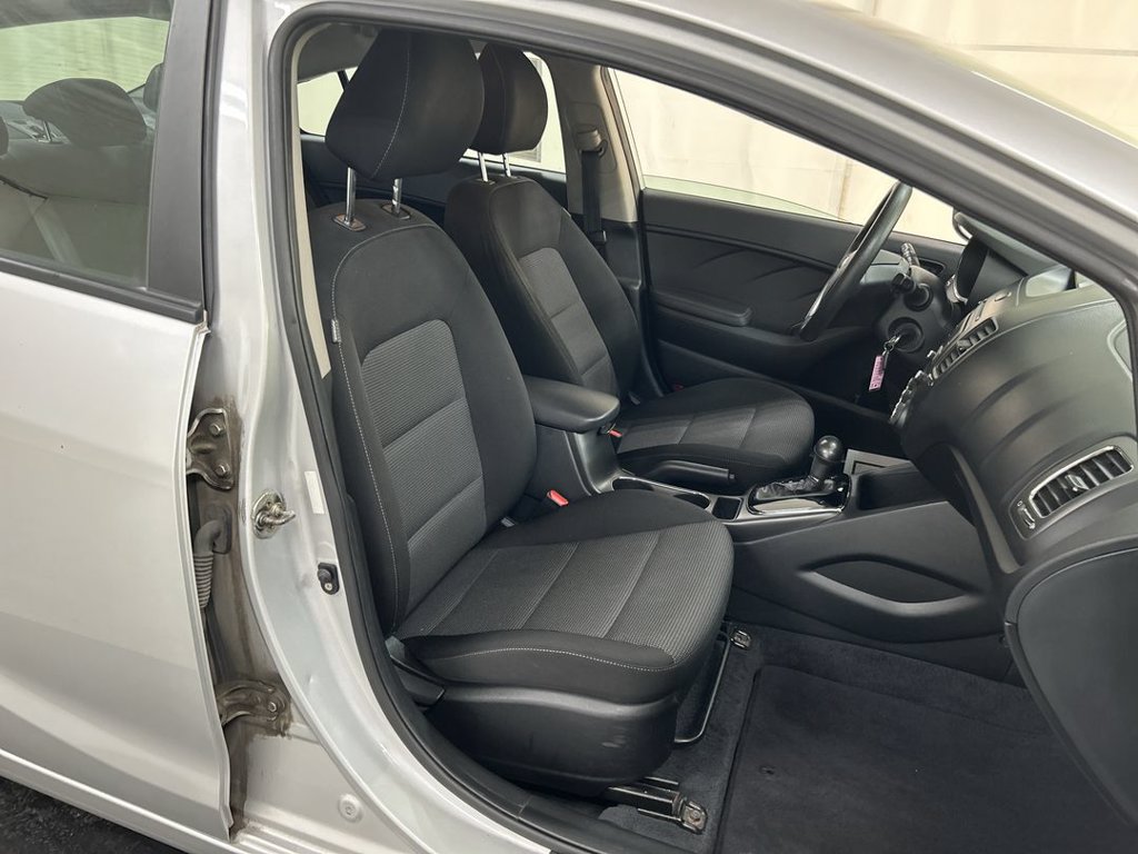 Used 2018 Kia Forte LX w/ LX Rear Camera Package FWD image 22