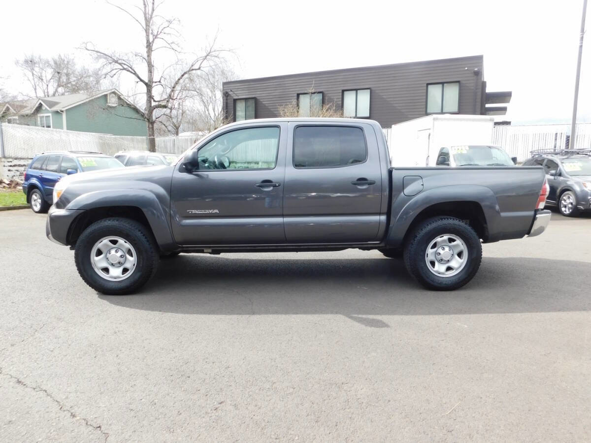 Used 2013 Toyota Tacoma PreRunner w/ SR5 Pkg RWD image 24