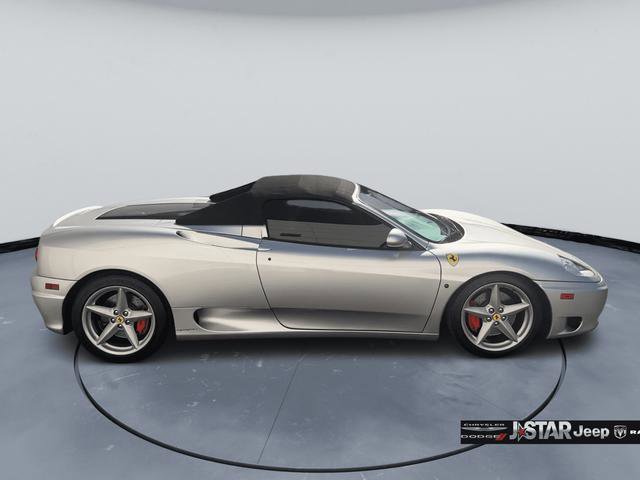 Used 2004 Ferrari 360 Spider image 4
