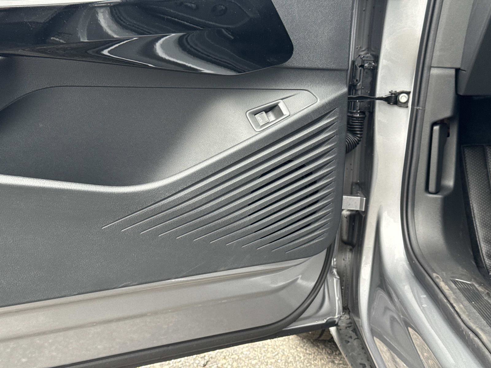 New 2025 Volkswagen ID.4 Pro S image 20