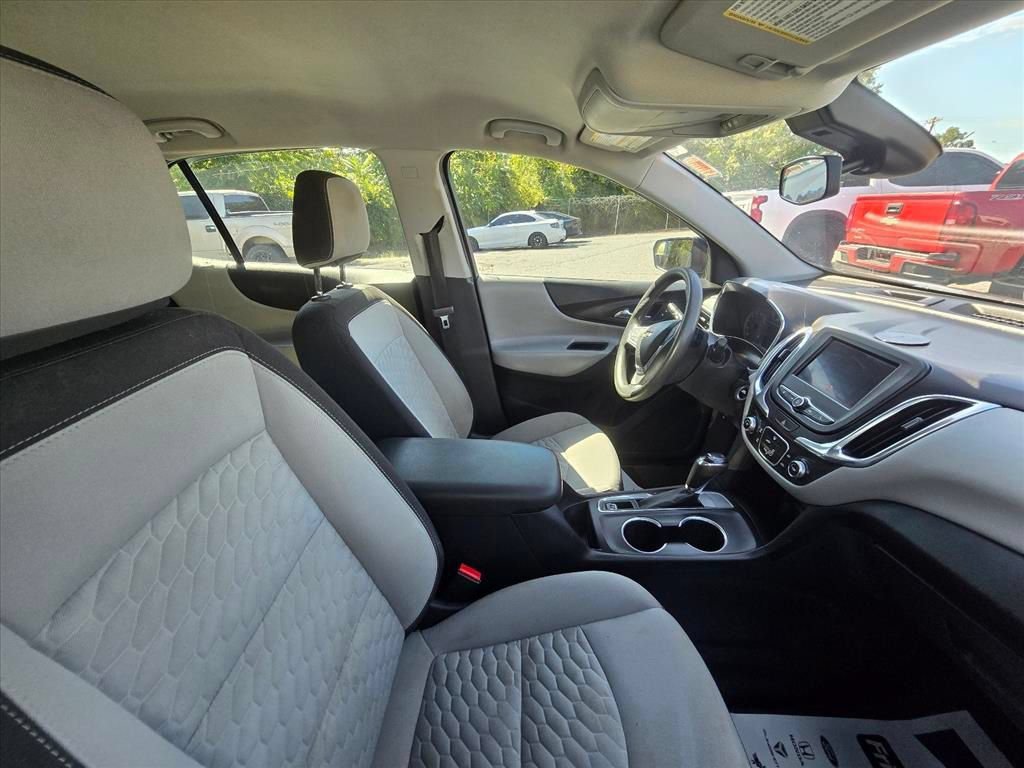 Used 2020 Chevrolet Equinox LS FWD image 7