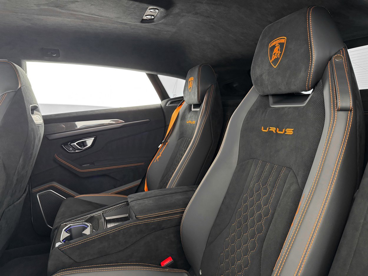 Used 2024 Lamborghini Urus Performante image 25