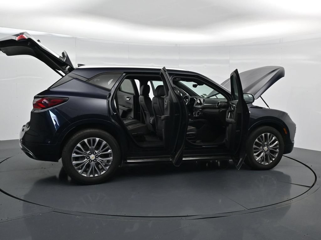 Used 2020 Chevrolet Blazer Premier w/ Driver Confidence II Package FWD image 41
