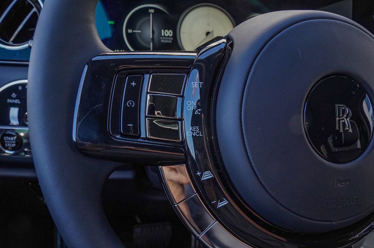 New 2026 Rolls-Royce Cullinan AWD/4WD image 23