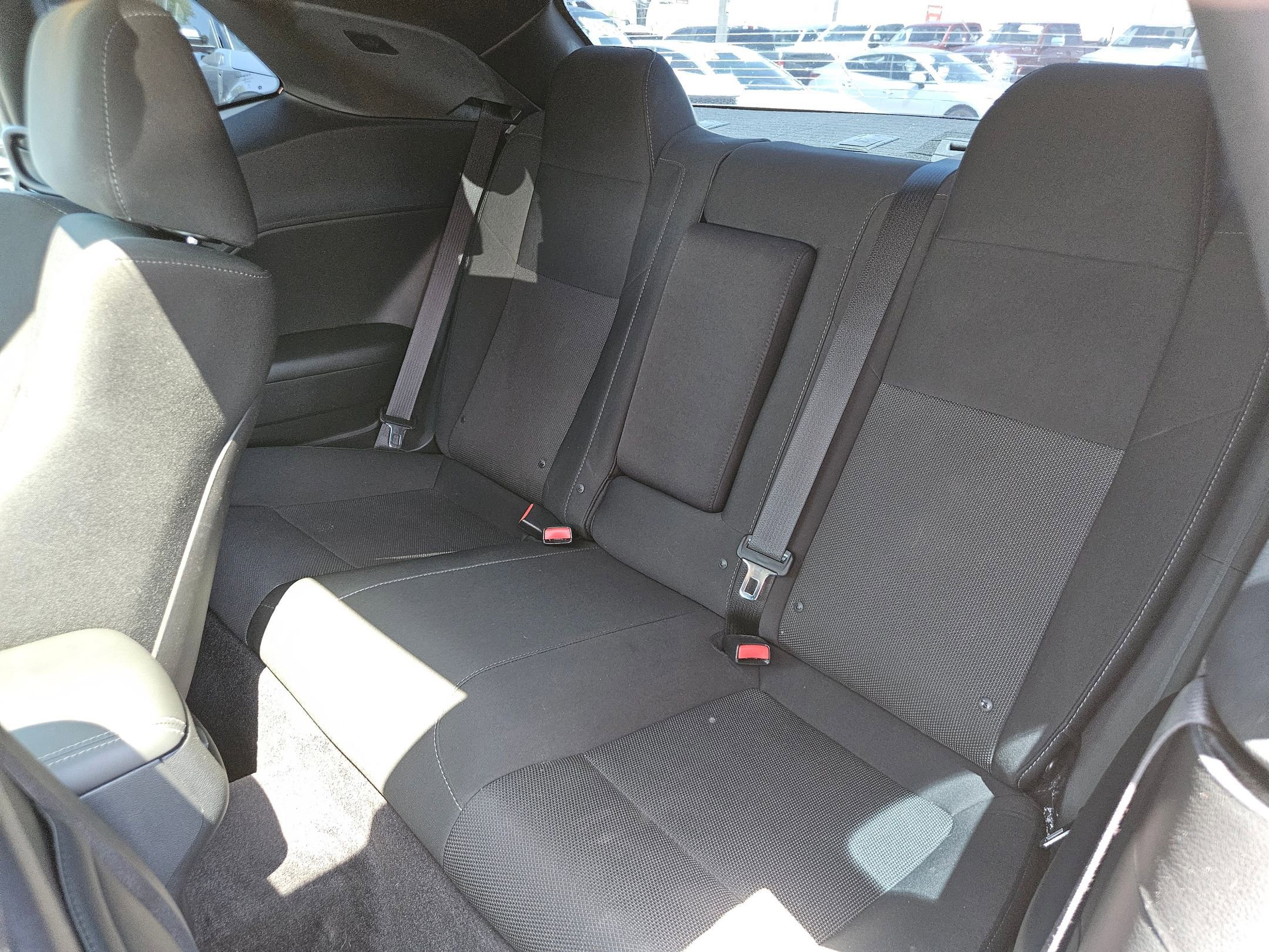 Used 2016 Dodge Challenger R/T RWD image 21