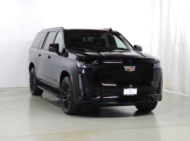 Used 2023 Cadillac Escalade ESV Sport image 9