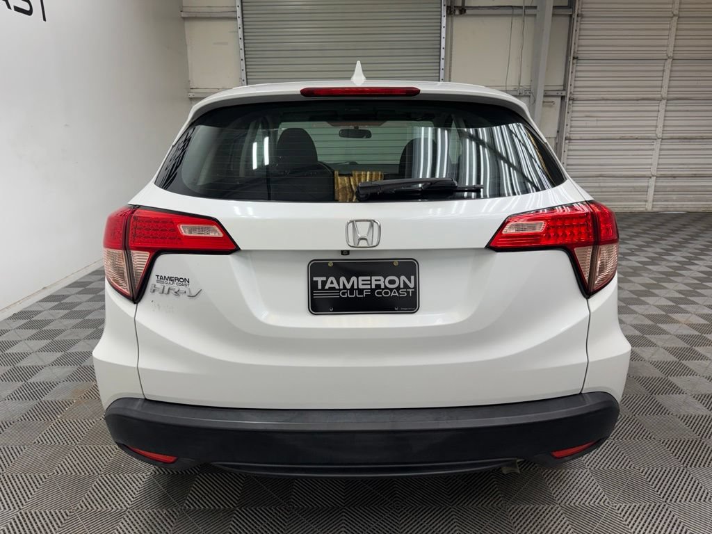 Used 2016 Honda HR-V LX image 10