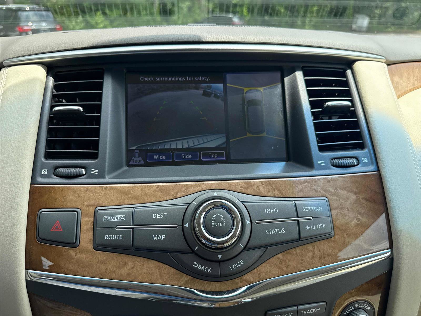 Used 2012 INFINITI QX56 4WD w/ Theater Pkg image 21