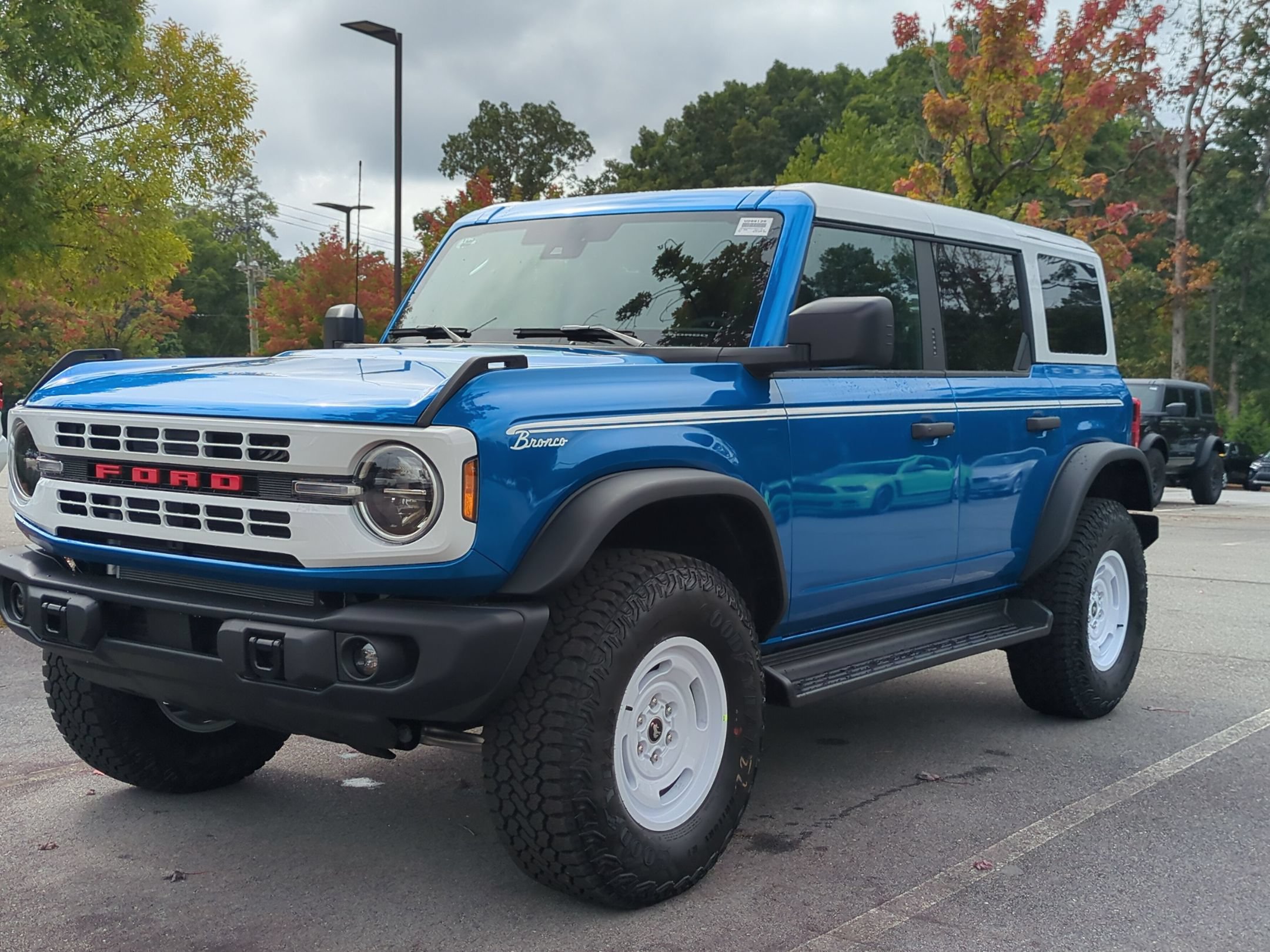 New 2026 Ford Bronco Heritage Edition AWD/4WD image 6
