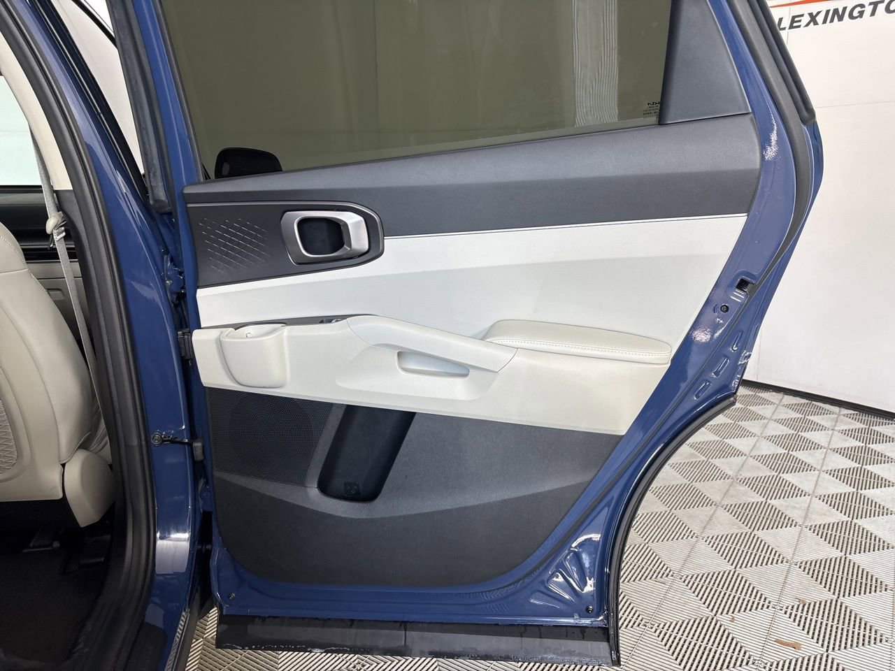 Used 2025 Kia Sorento S w/ Panoramic Sunroof Package FWD image 24
