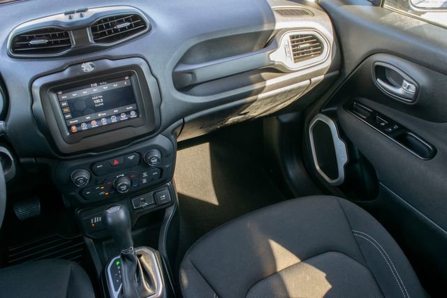Used 2020 Jeep Renegade Sport image 25