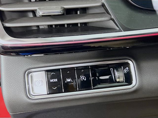 New 2025 Buick Envision Sport Touring image 9