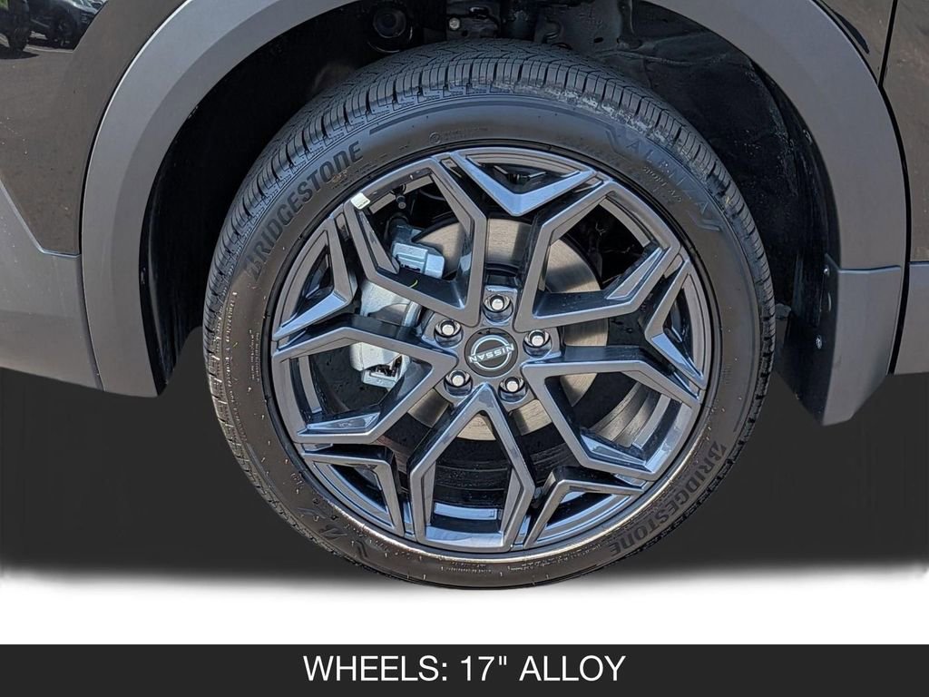 New 2026 Nissan Kicks SR FWD image 11