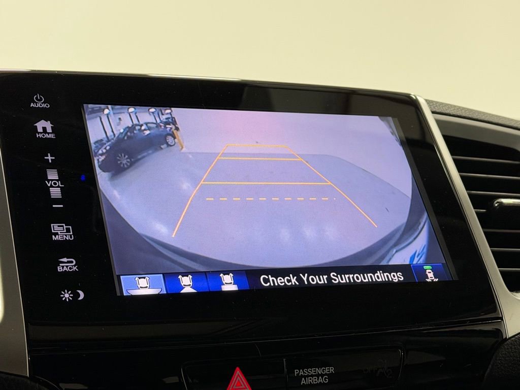 Used 2017 Honda Pilot Elite image 21