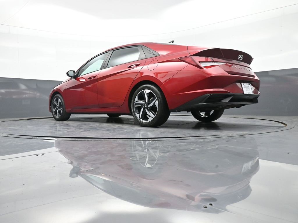 Certified 2023 Hyundai Elantra SEL w/ Convenience Package image 31