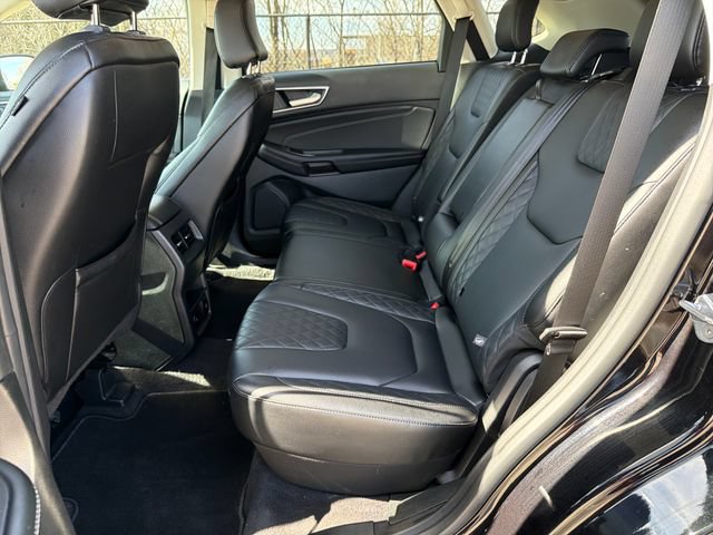 Used 2024 Ford Edge Titanium AWD/4WD image 14