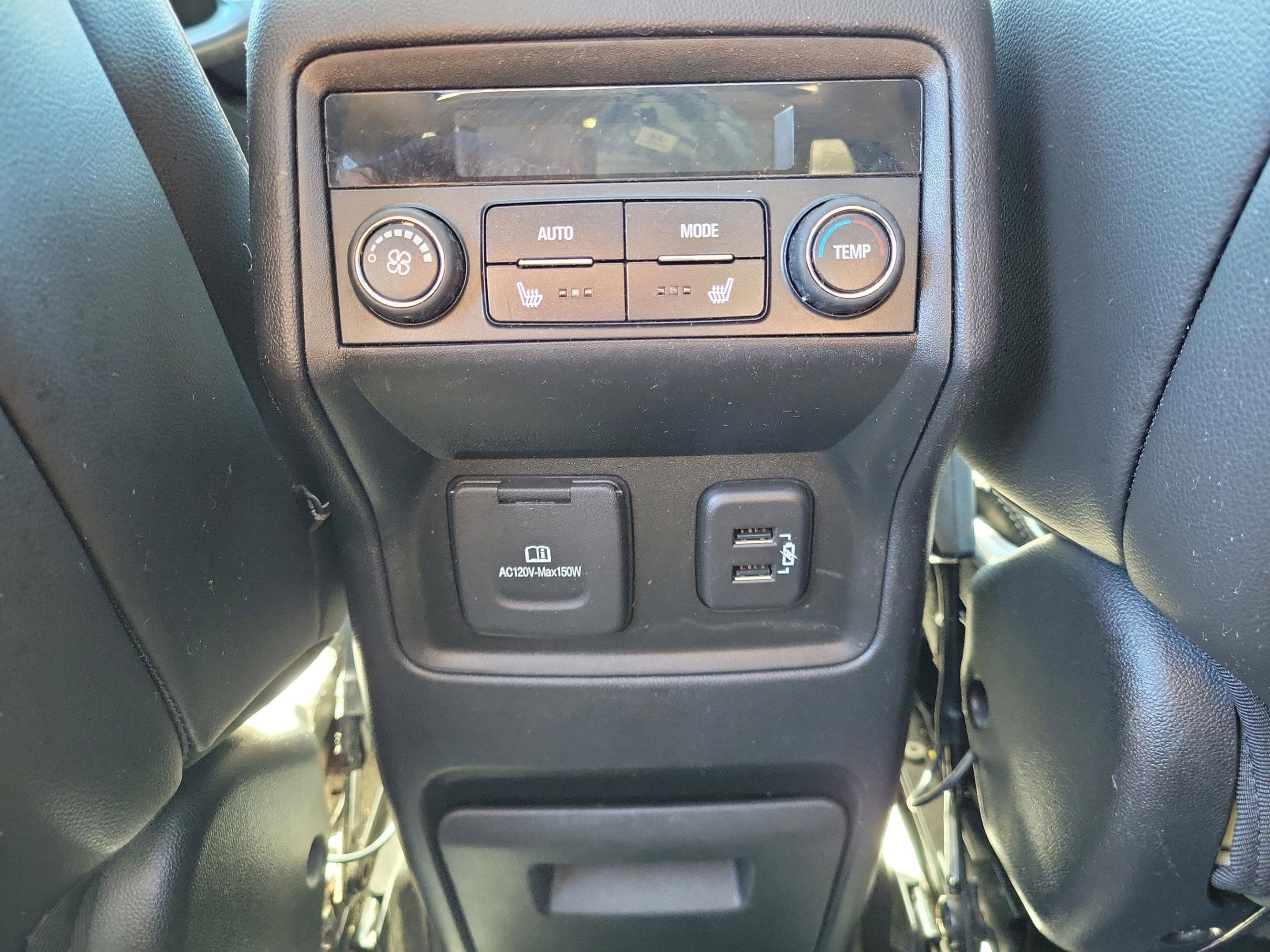 Used 2018 GMC Acadia Denali w/ Technology Package FWD image 14
