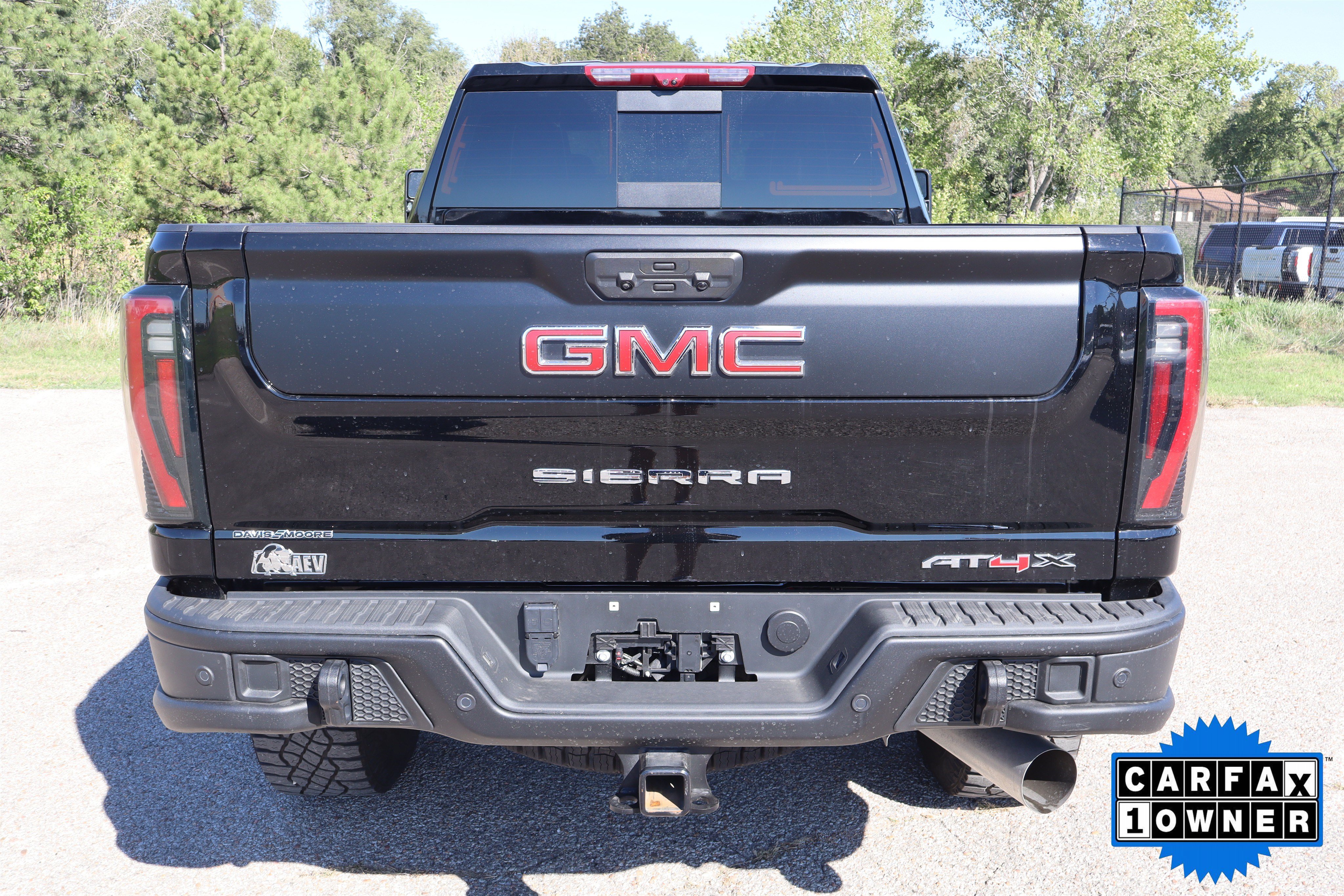 Used 2025 GMC Sierra 2500 AT4X w/ AT4X AEV Edition AWD/4WD image 8