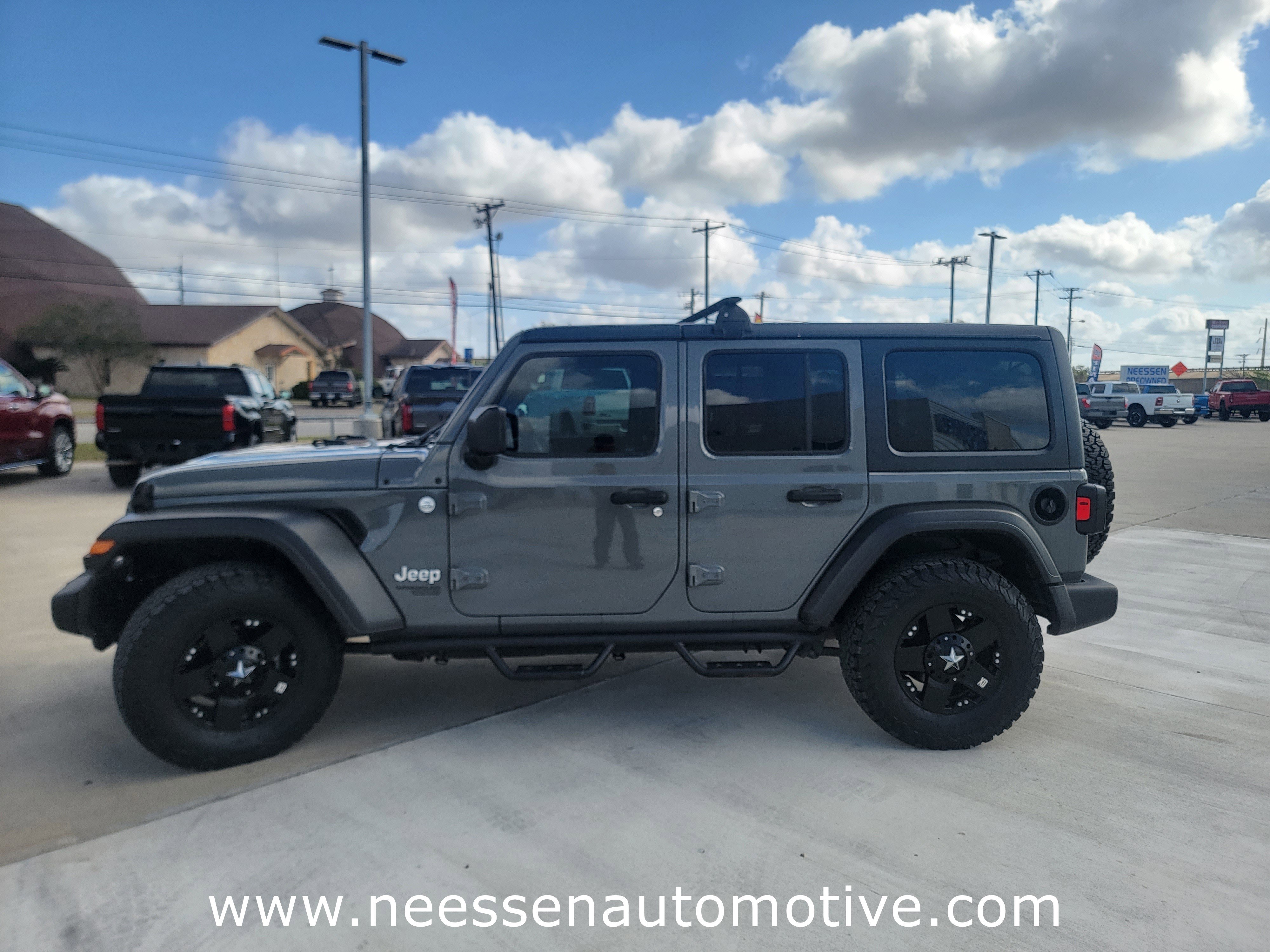 Used 2019 Jeep Wrangler Unlimited Sport S image 4