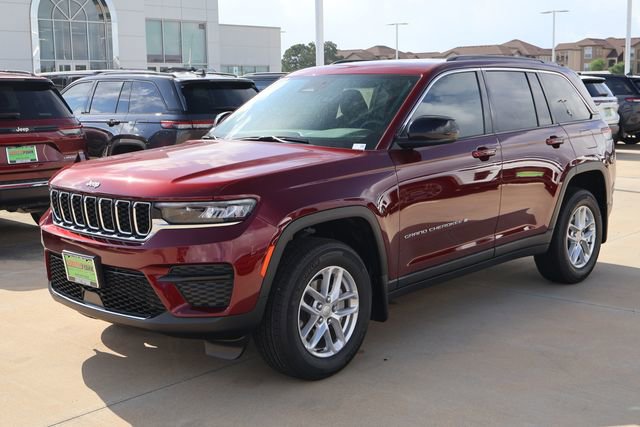 New 2026 Jeep Grand Cherokee Laredo X RWD image 3