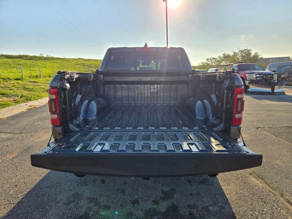 Used 2021 RAM 1500 Laramie AWD/4WD image 31