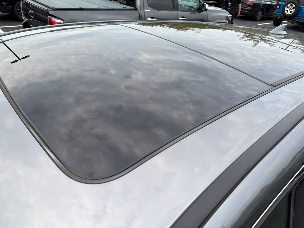 Used 2022 Acura RDX AWD image 11