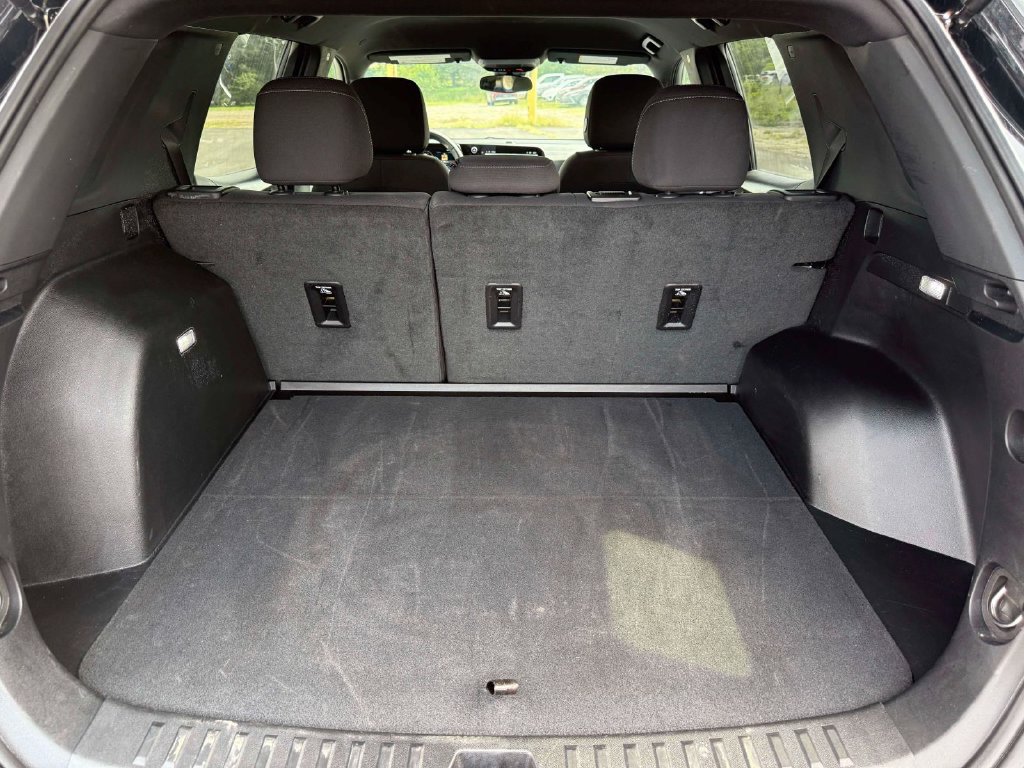Used 2026 Chevrolet Equinox LT FWD image 11