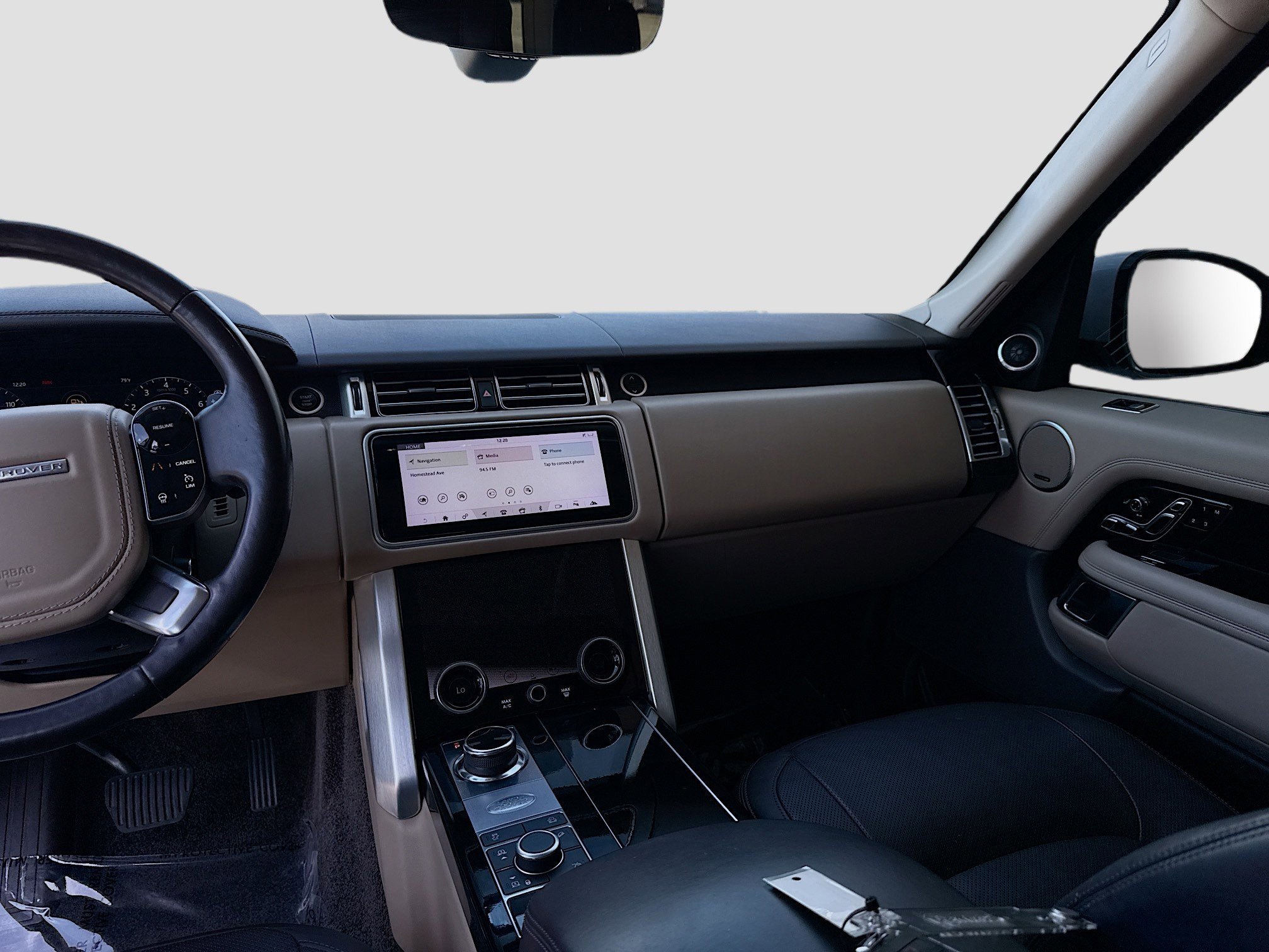 Used 2019 Land Rover Range Rover Velar R-Dynamic SE image 22