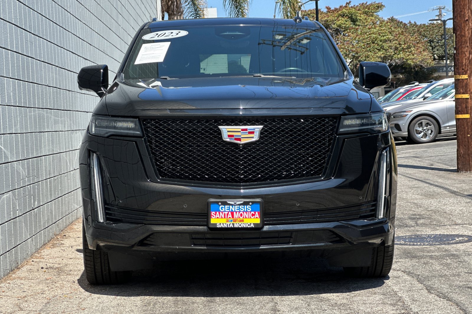 Used 2023 Cadillac Escalade Sport AWD/4WD image 9