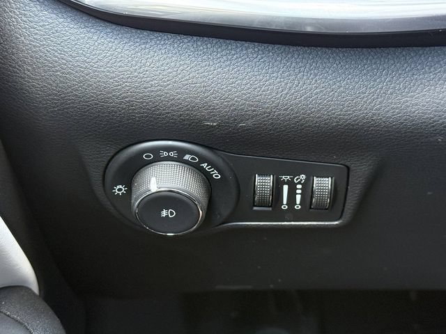 Certified 2024 Jeep Compass Limited AWD/4WD image 22