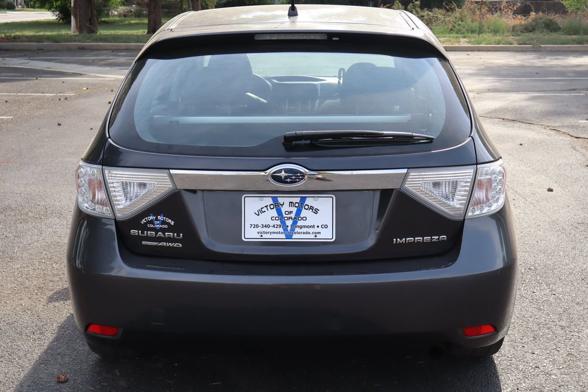 Used 2010 Subaru Impreza 2.5i AWD/4WD image 6