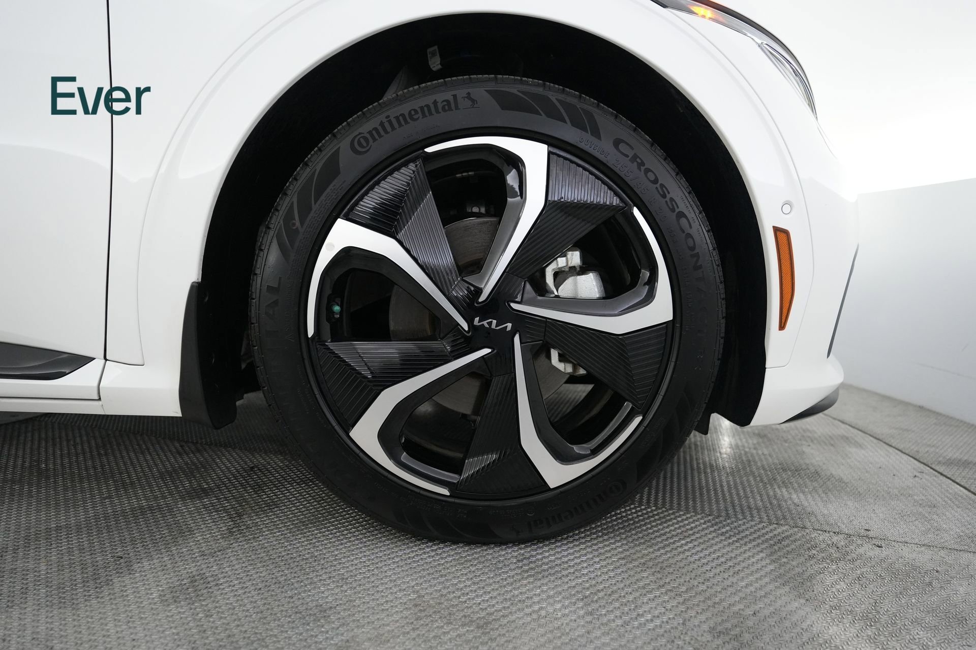 Used 2024 Kia EV6 GT-Line AWD/4WD image 19