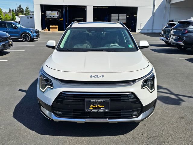 New 2026 Kia Niro SX Touring FWD image 8