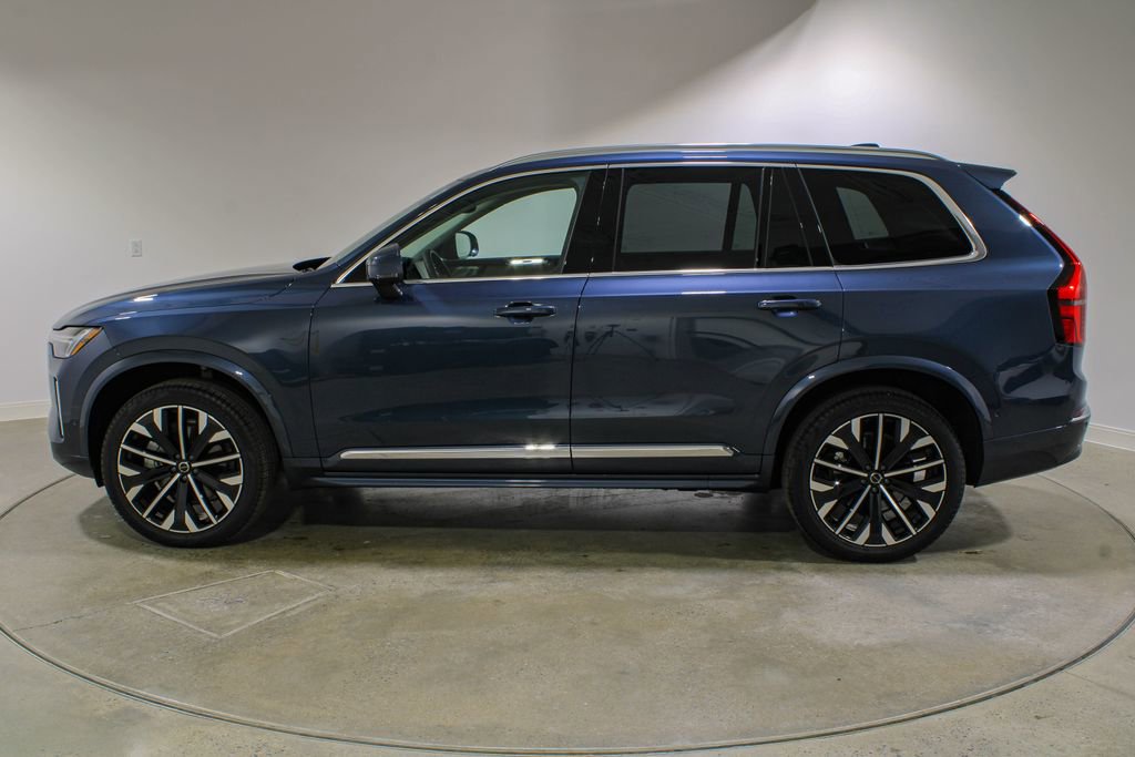 Used 2026 Volvo XC90 B5 Plus w/ Protection Package Premier AWD/4WD image 2