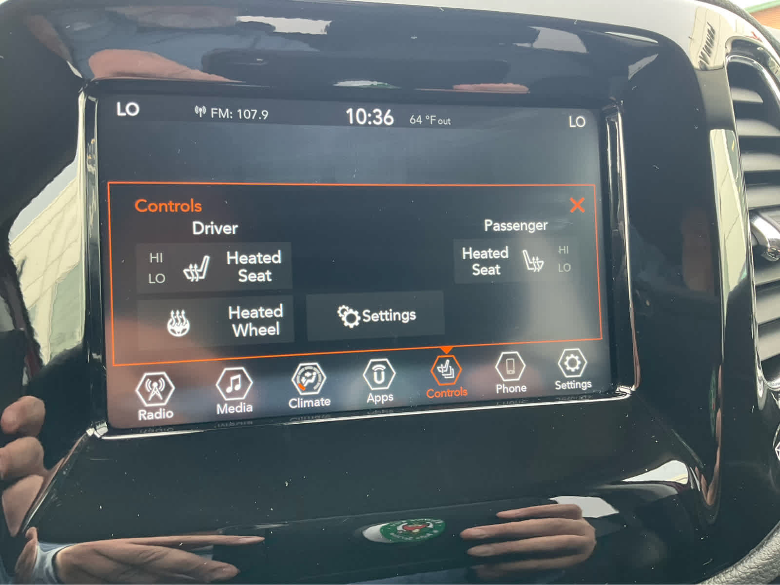 Used 2020 Jeep Compass Latitude AWD/4WD image 8