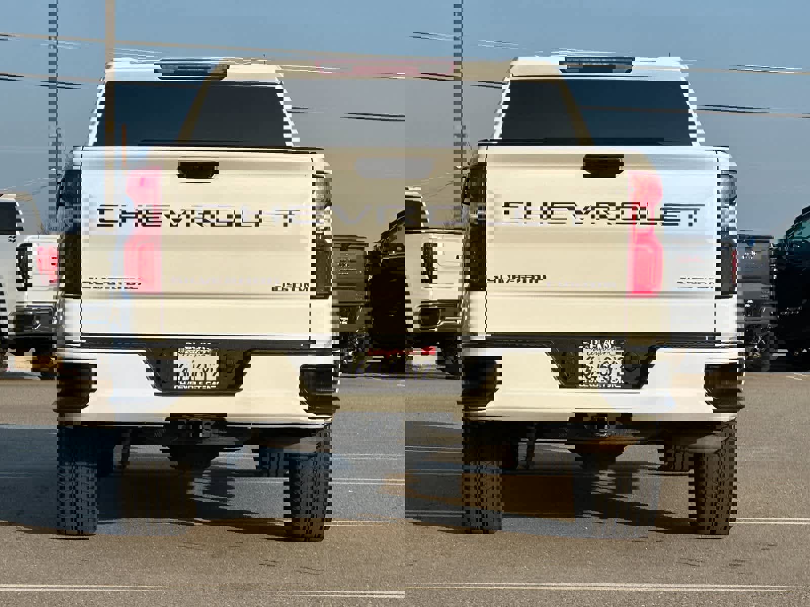 Used 2020 Chevrolet Silverado 1500 Custom w/ Custom Value Package image 4