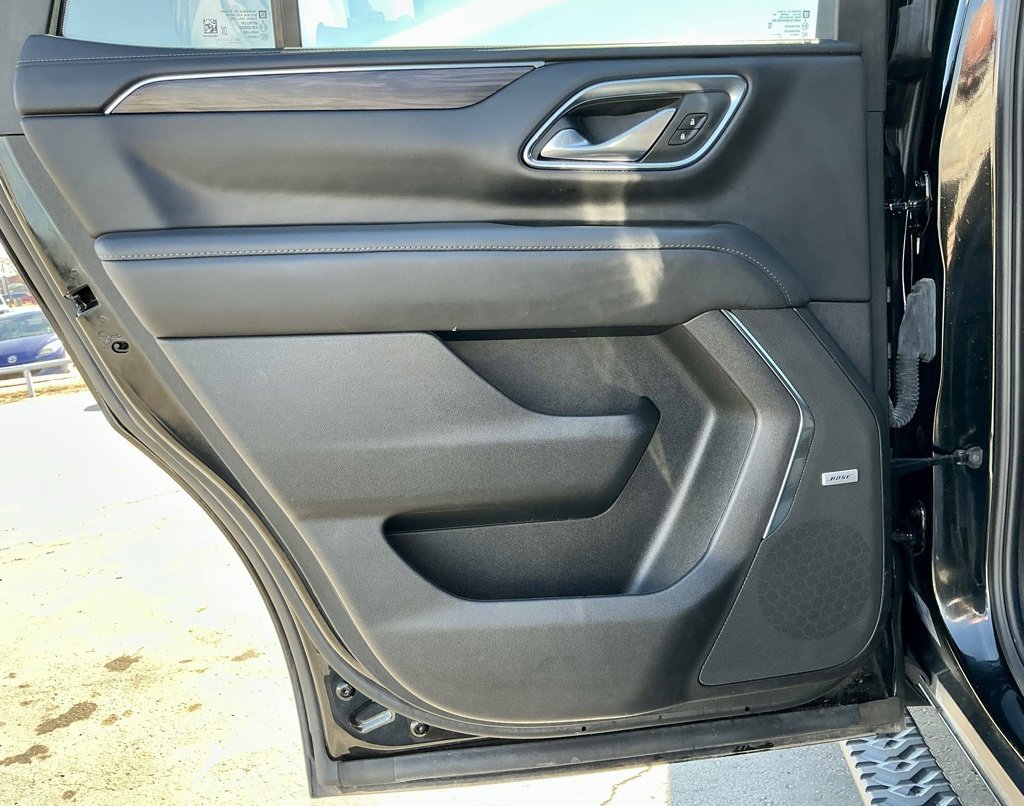 Used 2023 Chevrolet Tahoe Z71 w/ Luxury Package image 29