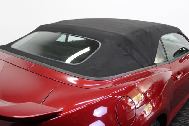 Used 2015 Chevrolet Camaro LT RWD image 27