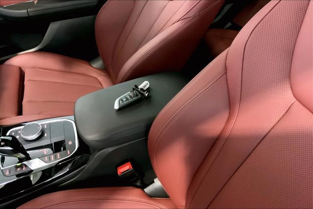 Used 2024 BMW X3 sDrive30i w/ Premium Package image 12