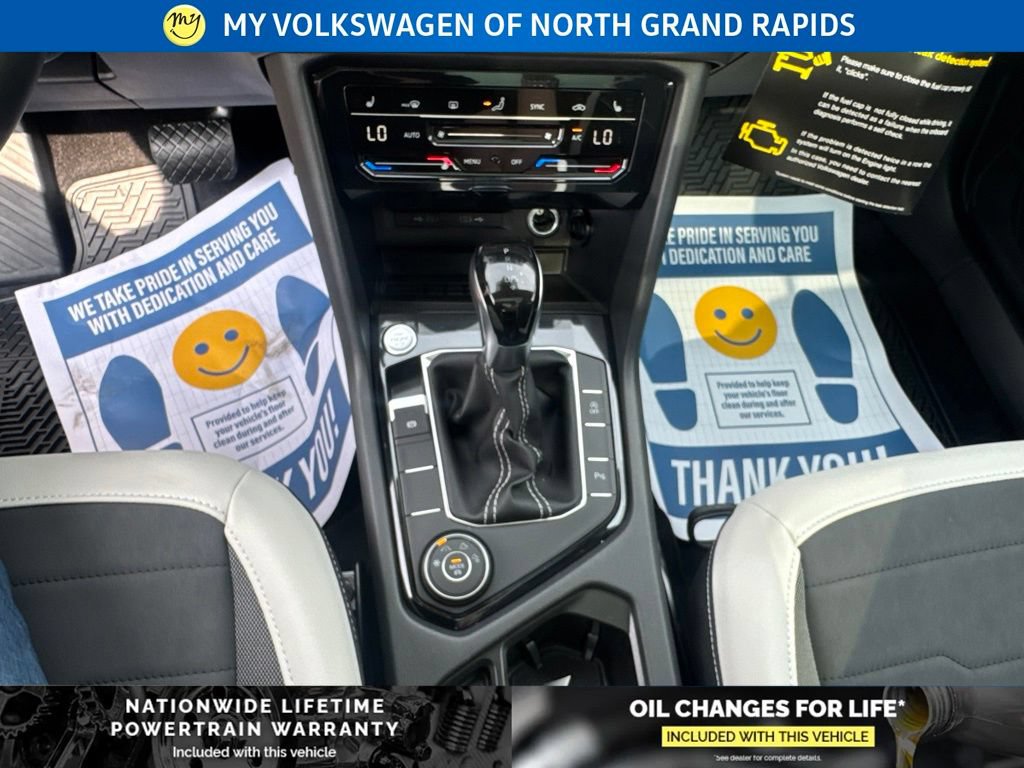 New 2026 Volkswagen Taos SE AWD/4WD image 21