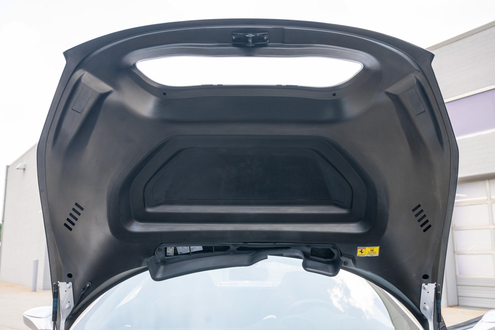 Used 2020 Ferrari 488 Pista Spider RWD image 16