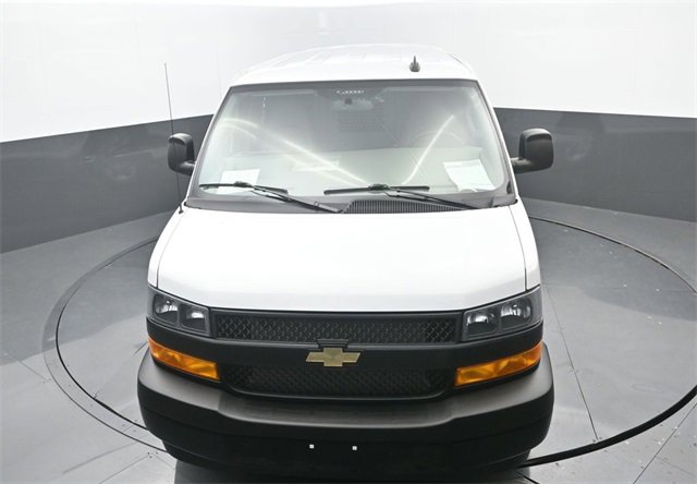 Used 2023 Chevrolet Express 2500 Extended image 24