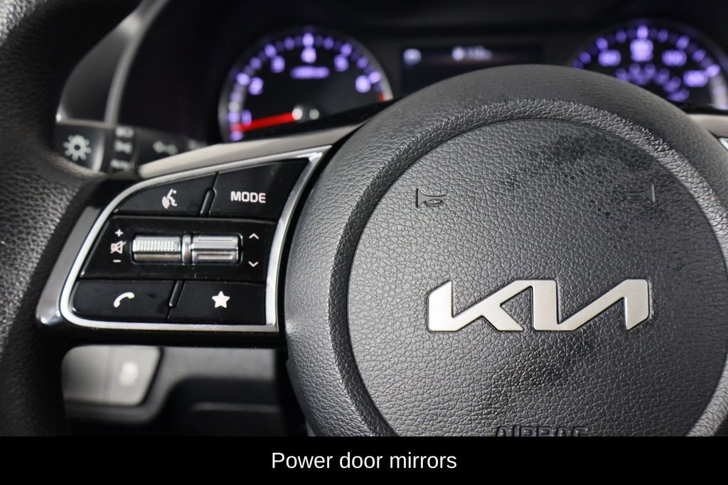 Used 2024 Kia Forte LXS image 10