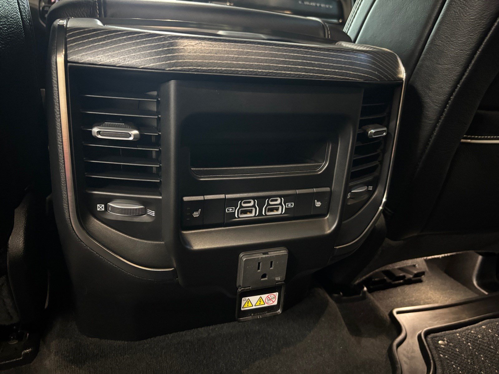 Used 2021 RAM 1500 Limited w/ Night Edition AWD/4WD image 30