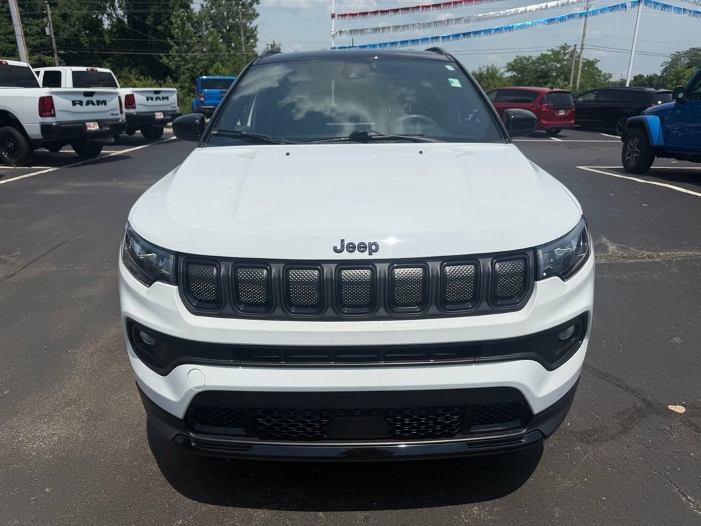 Used 2022 Jeep Compass Latitude AWD/4WD image 9