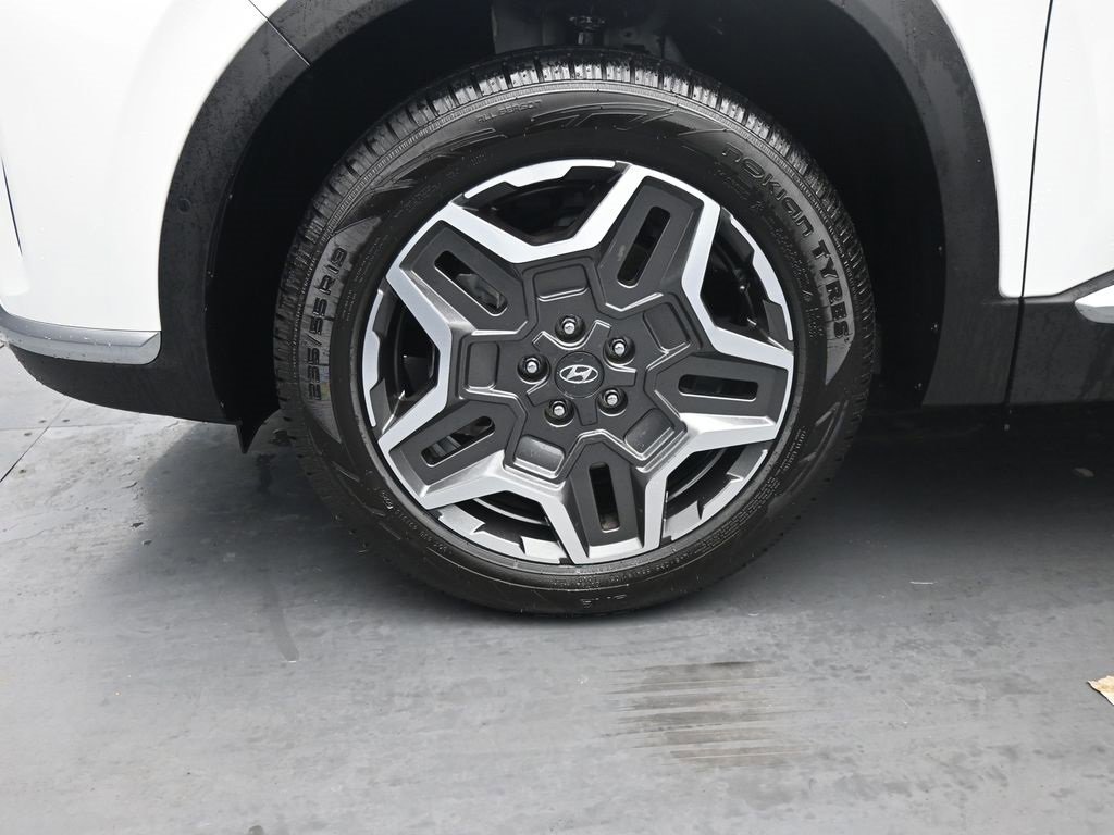Used 2023 Hyundai Santa Fe Limited image 12