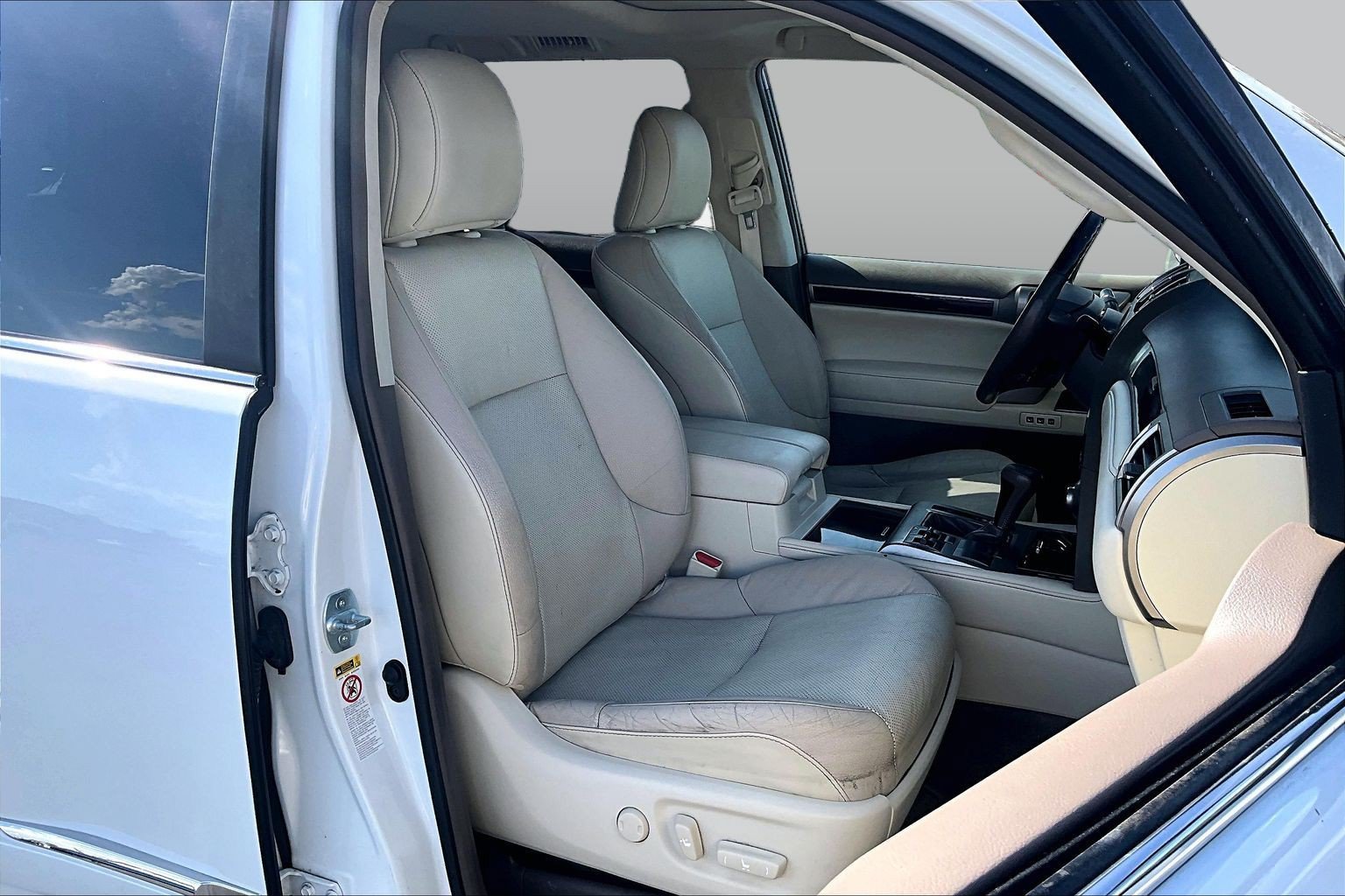 Used 2019 Lexus GX 460 Premium w/ Premium Package AWD/4WD image 7