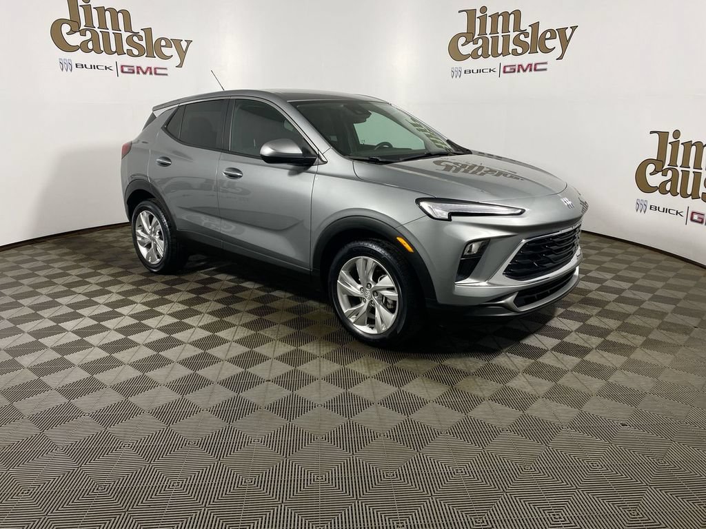 Certified 2024 Buick Encore GX Preferred FWD image 1